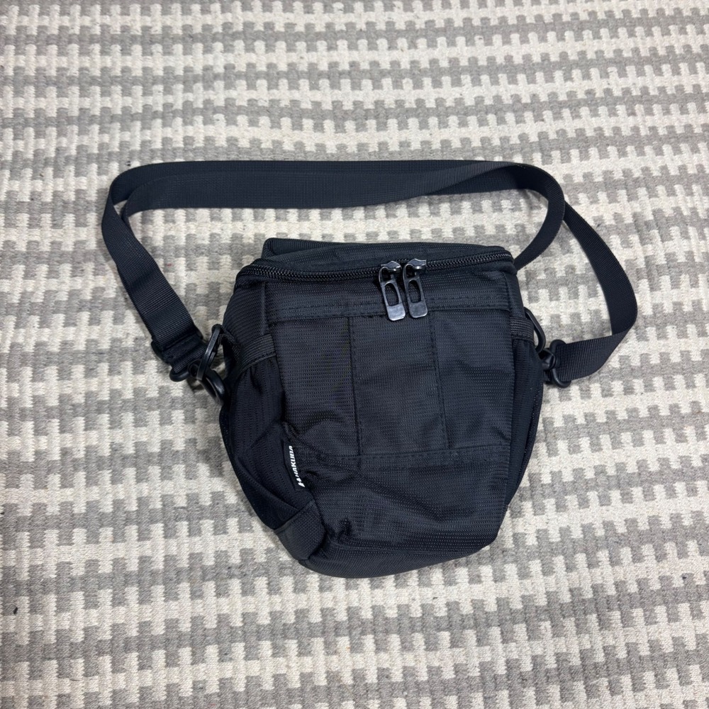Hakuba GW-PRO Zoom Bag S Black Camera Shoulder Bag SGWPR-AZBS